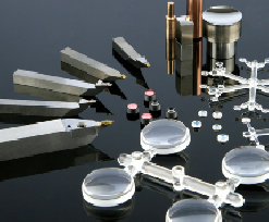 What are the advantages of single-crystal diamond cutting tools?
