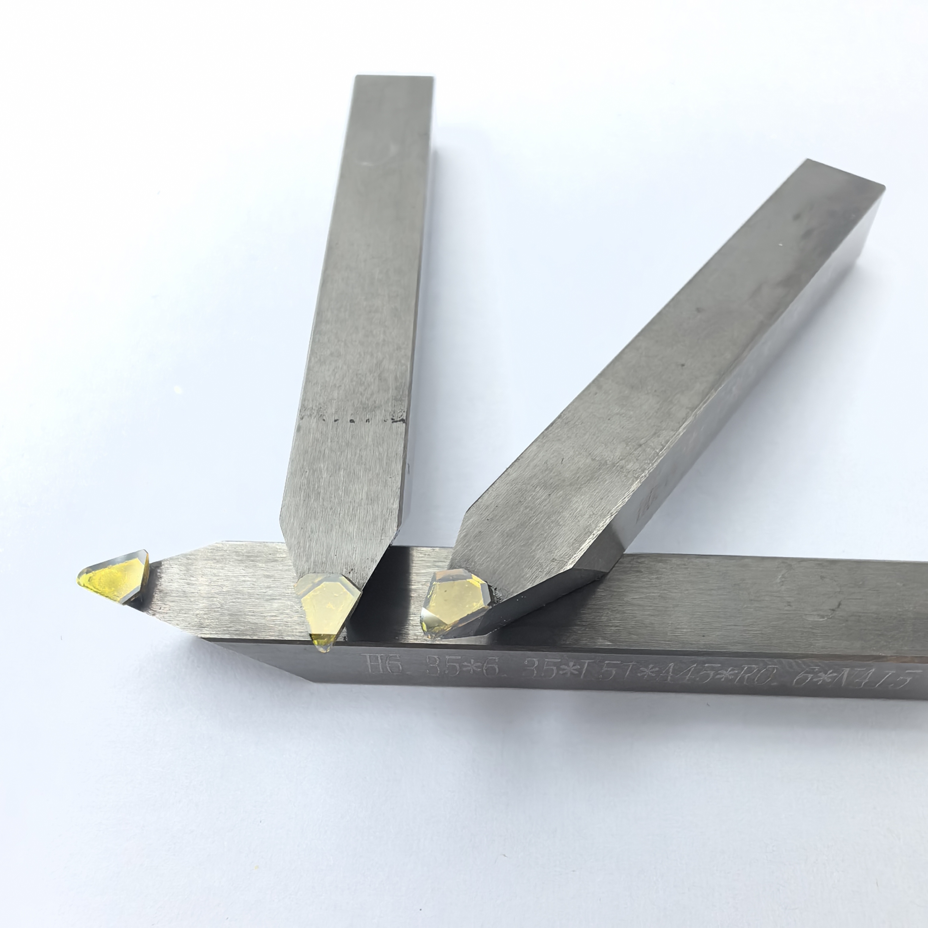 Single Crystal Cutting Tool