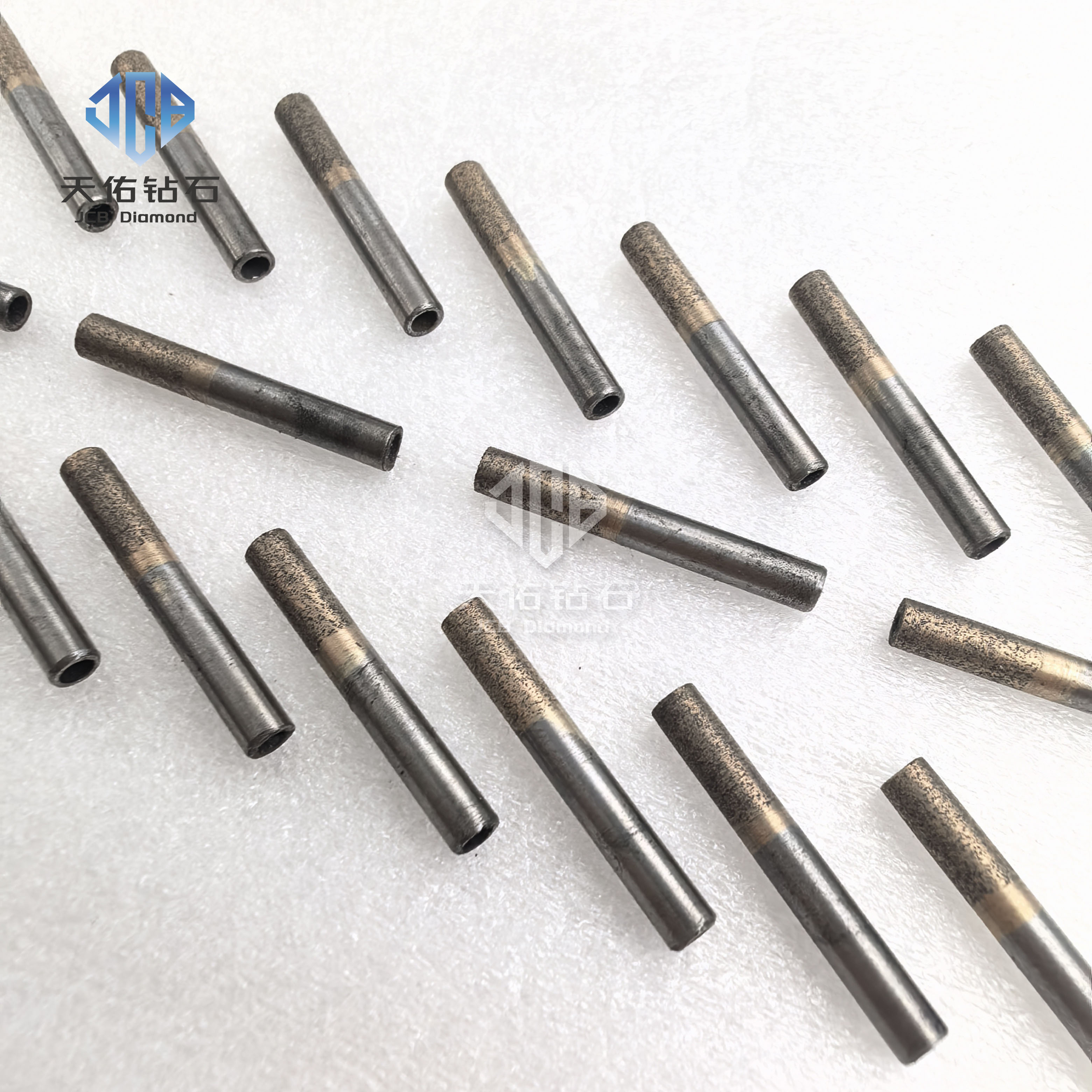 D3-H20-b0.8-AC32-100%-80/63 Diamond sintered drill bits