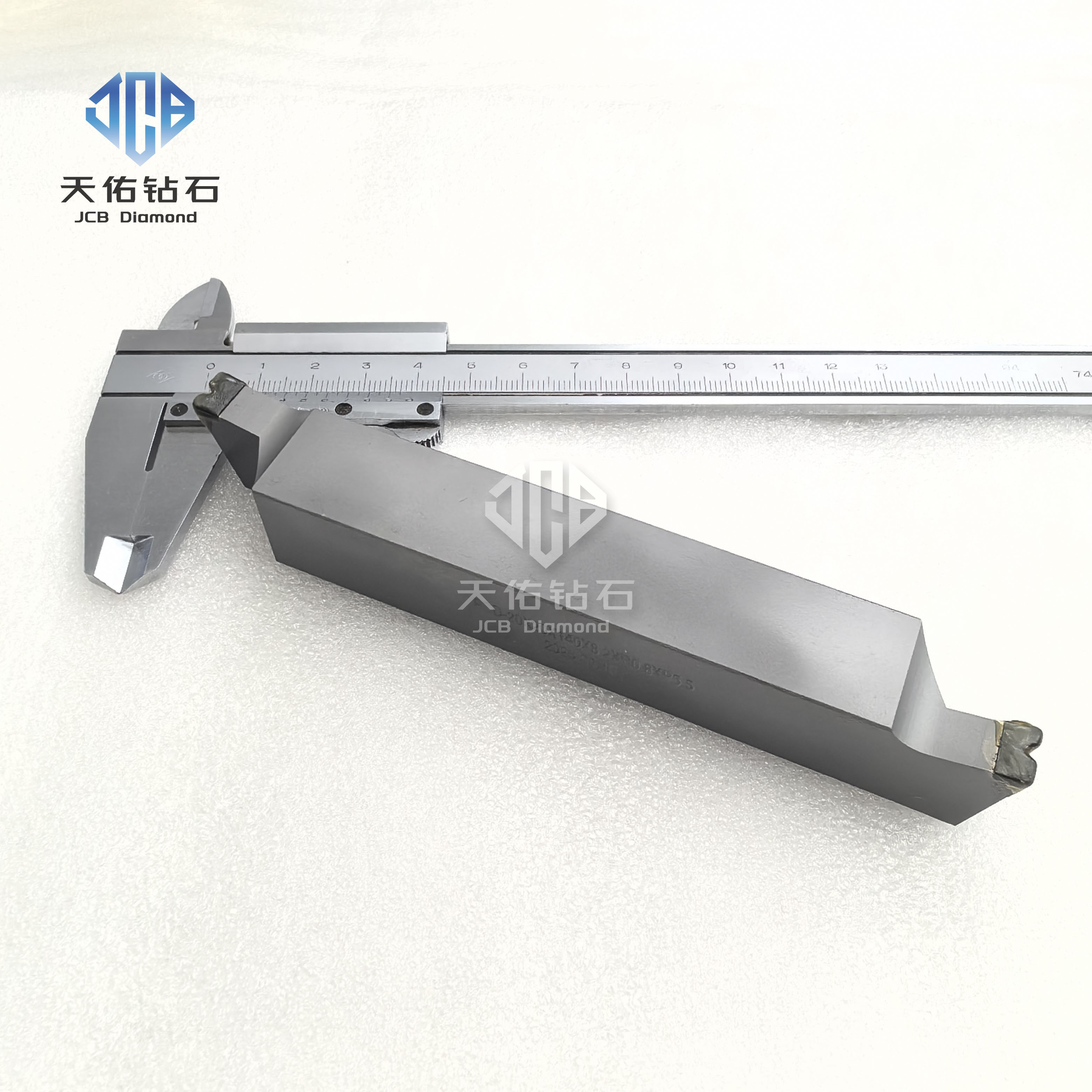 PCD-20×20×141×65.51º×R0.45