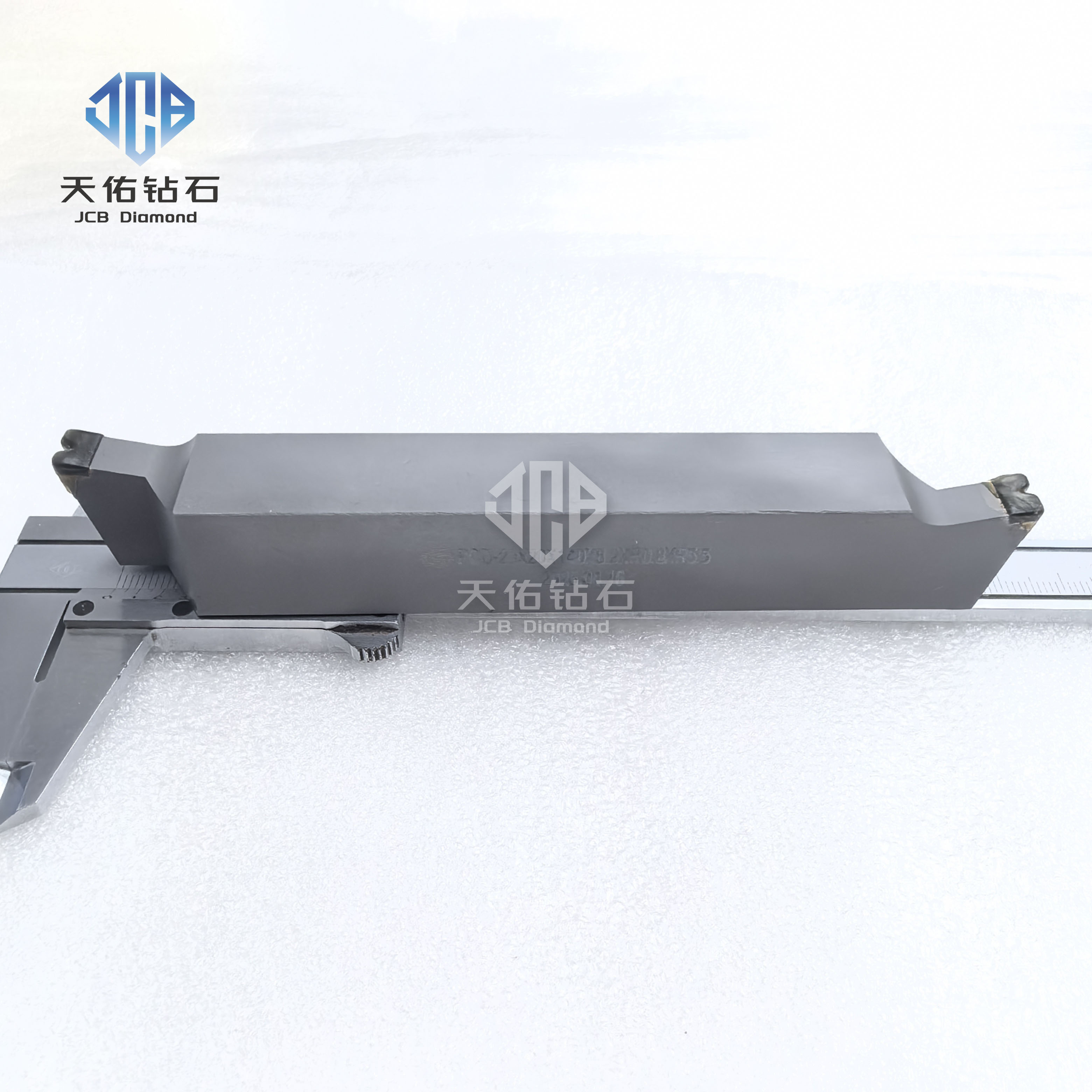 PCD-20×20×141×65.51º×R0.45