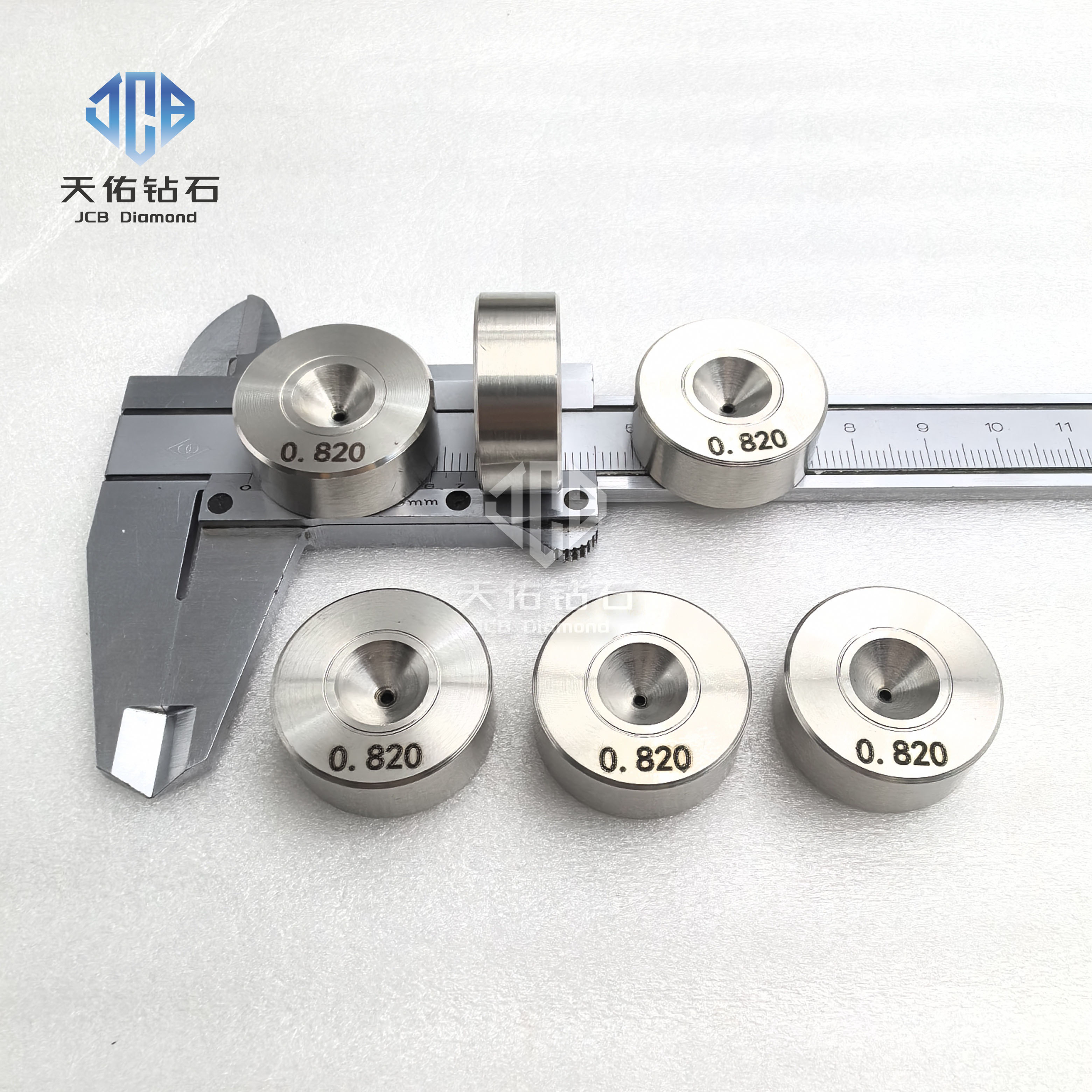 25*10  0.820mm