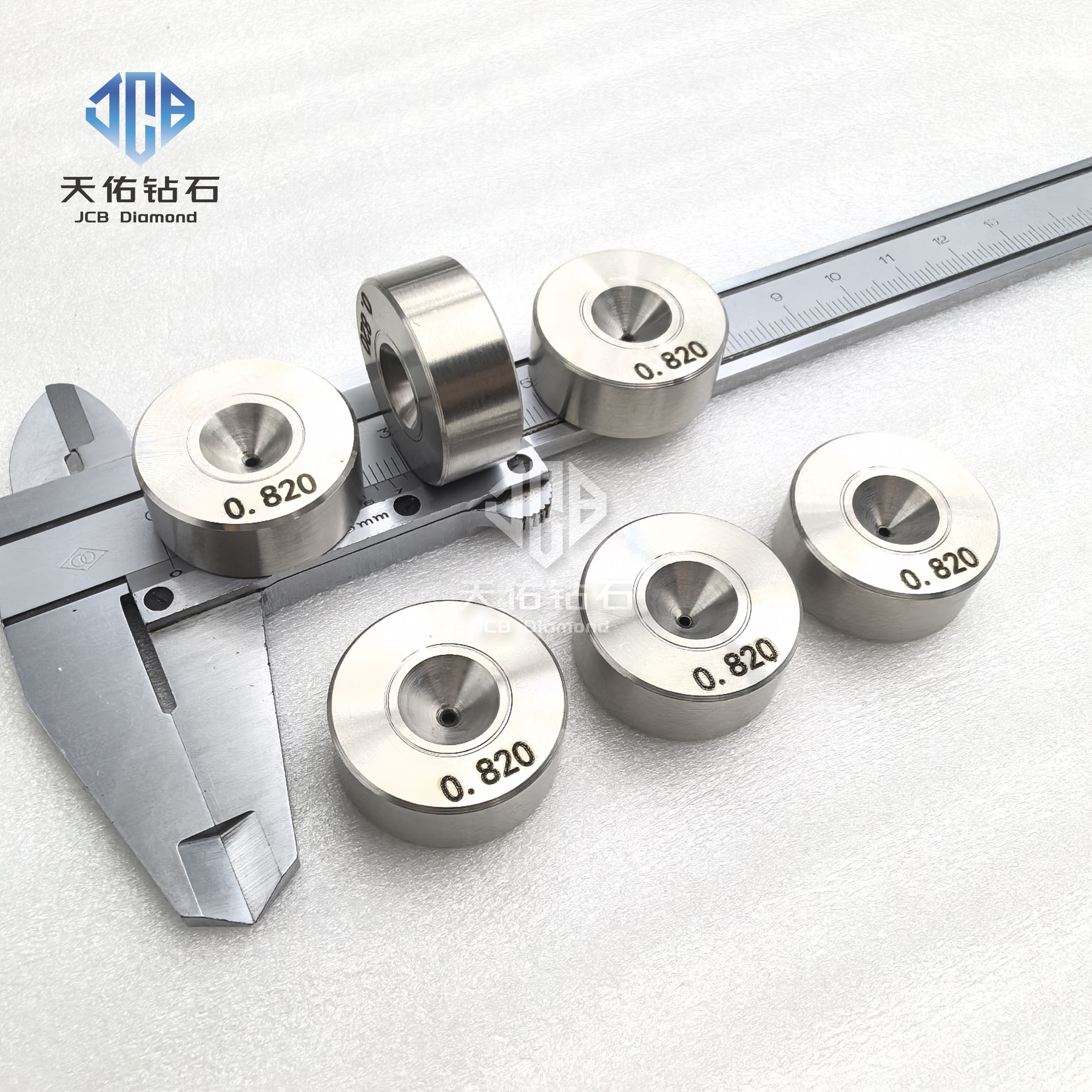25*10  0.820mm