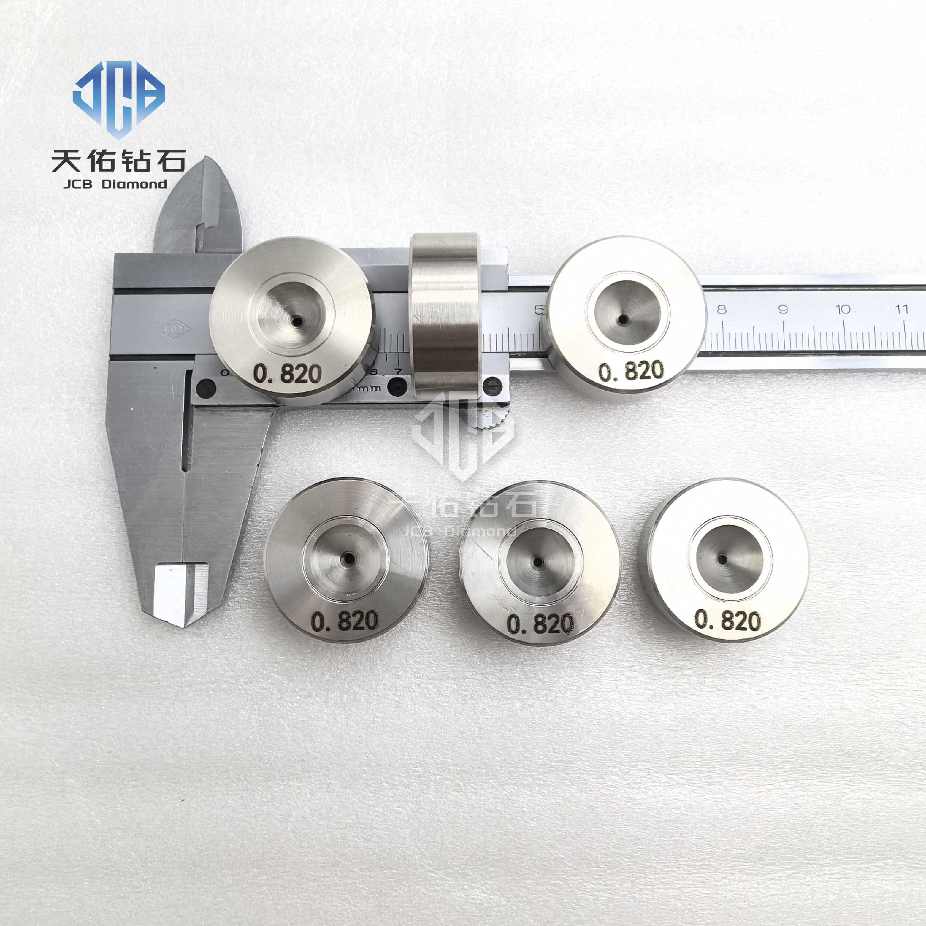 25*10  0.820mm