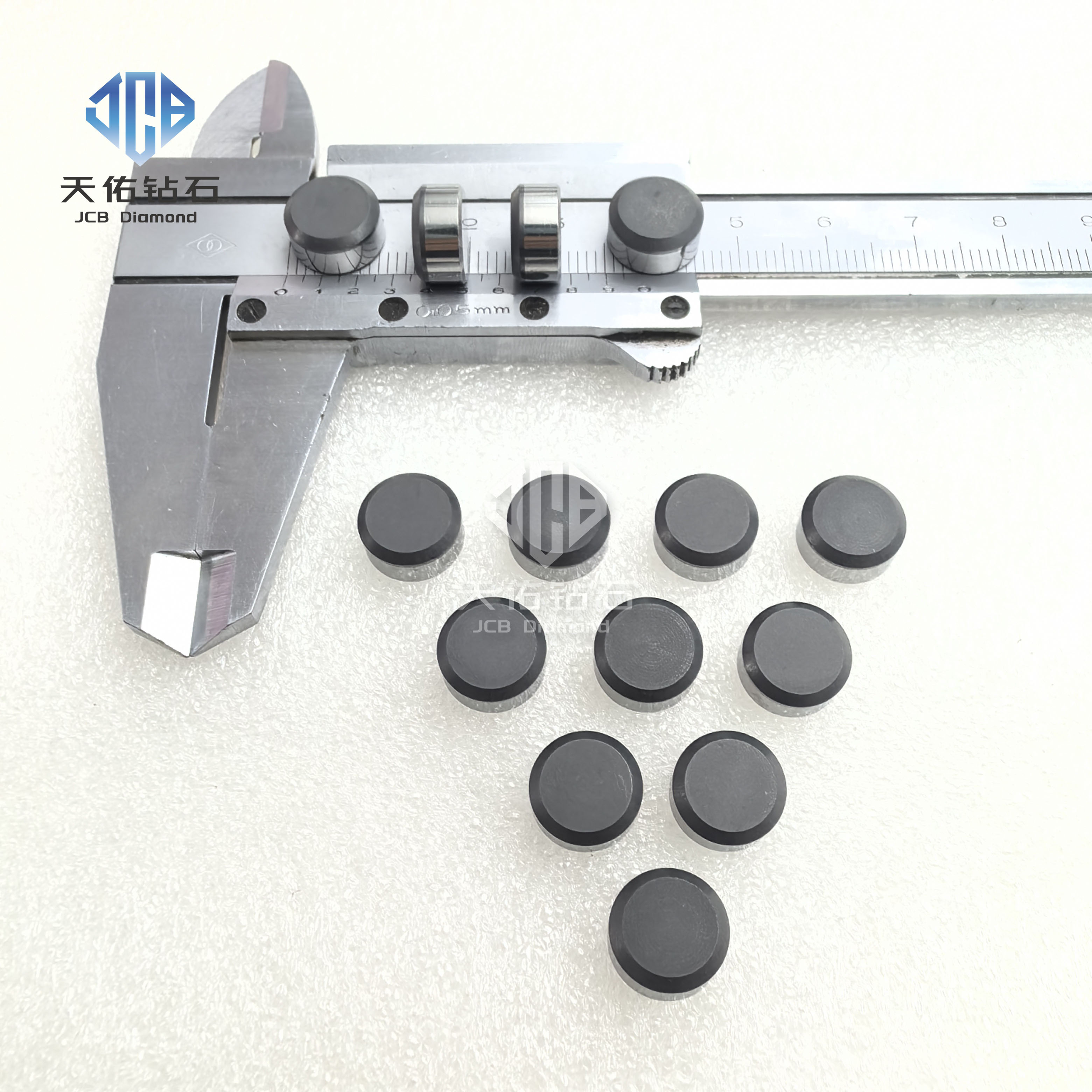 10.4*5.2mm  PDC Cutters for Oil & Gas