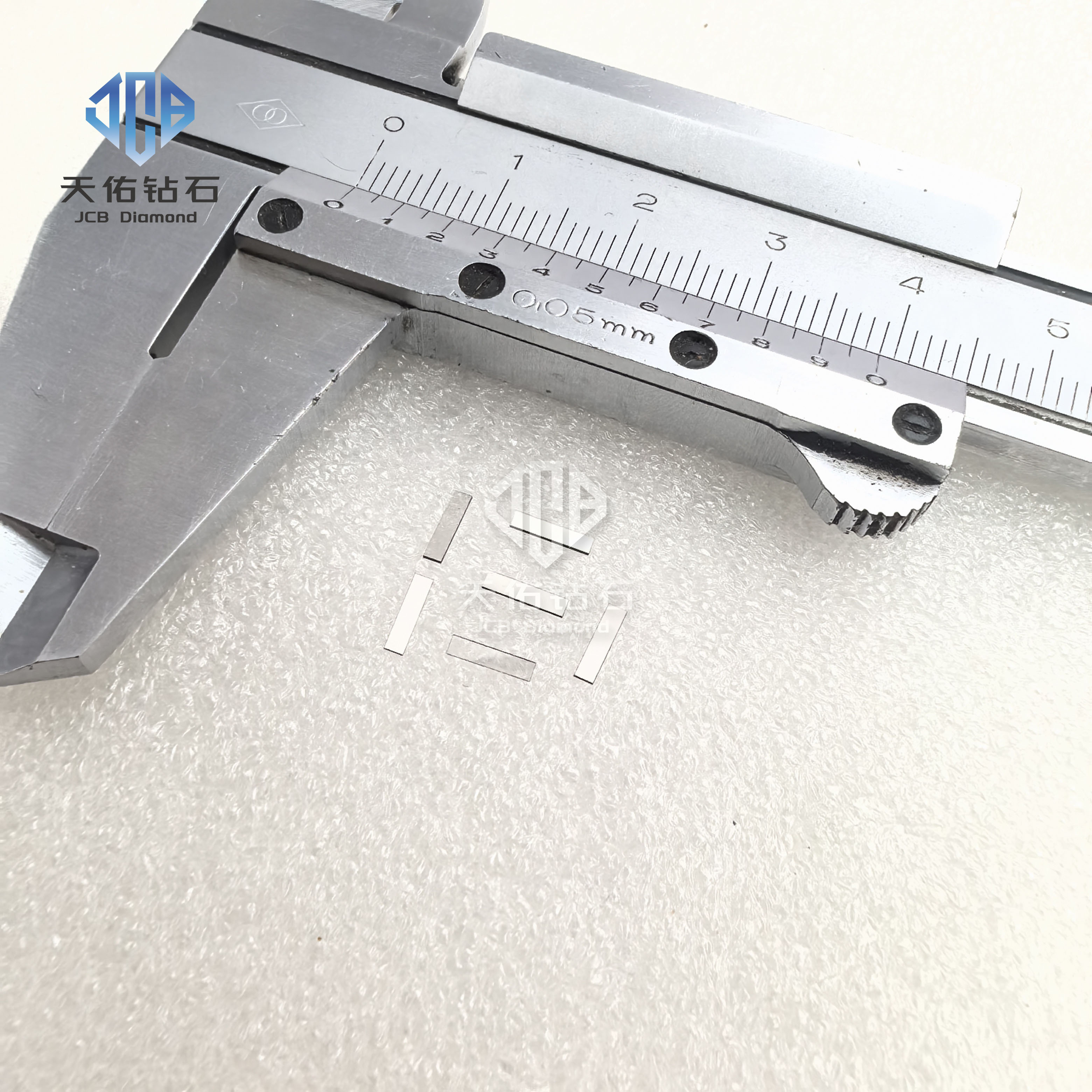 1.3-5.6-0.2mm
