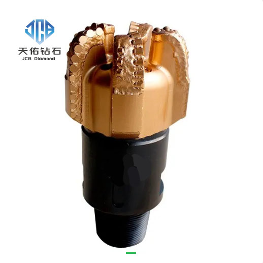 Steel-body PDC bit, 17½ inches, 5 blades.