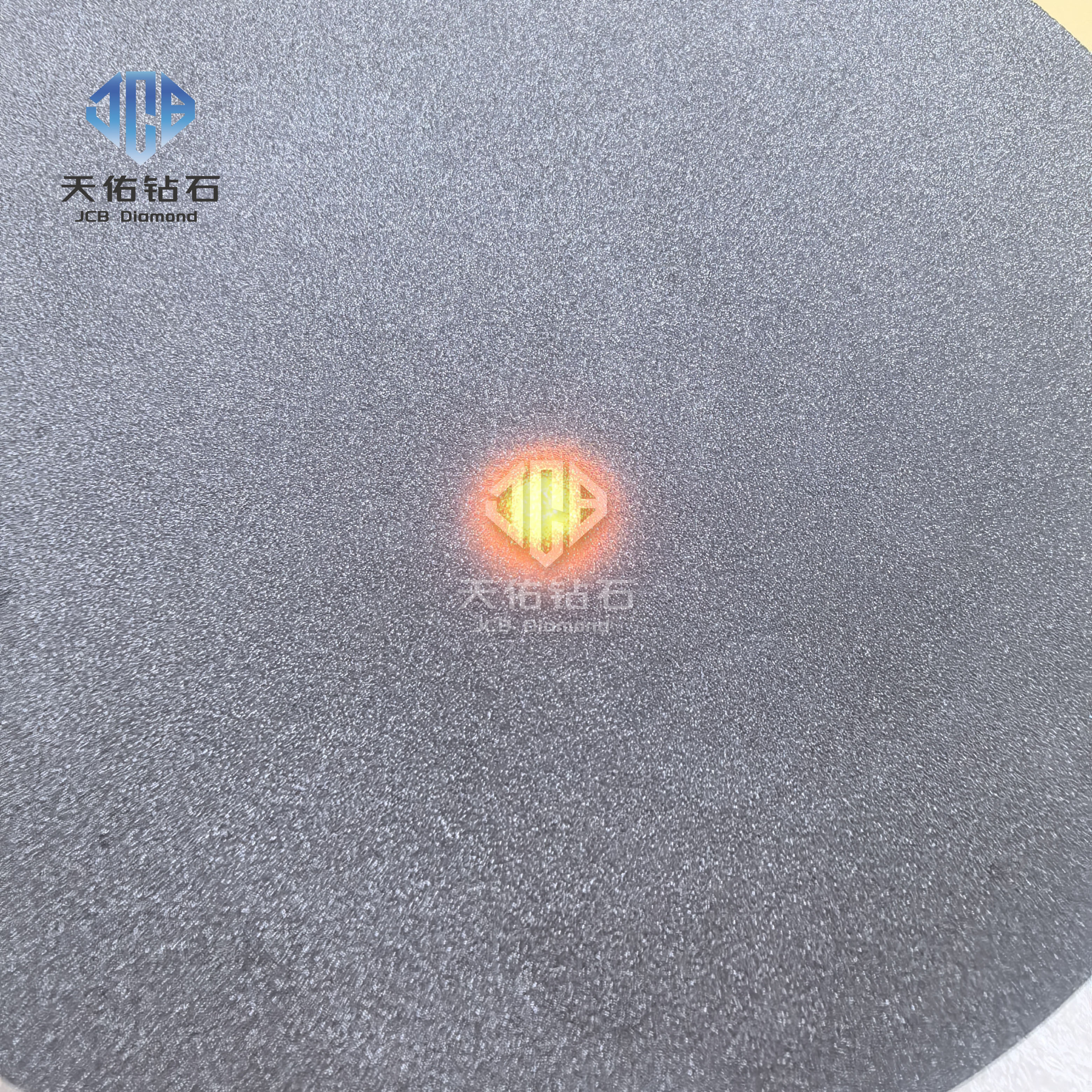 Polycrystalline diamond heat spreader